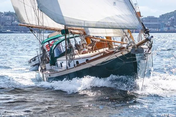 Slide: The Image of Hodgdon Bros. Stadel Gaff Topsail Schooner 1978 - 2