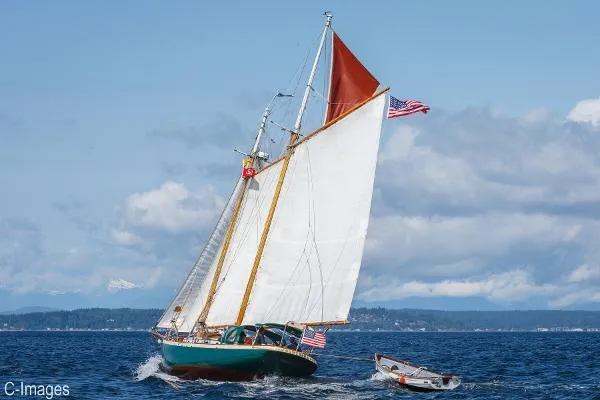 Slide: The Image of Hodgdon Bros. Stadel Gaff Topsail Schooner 1978 - 4