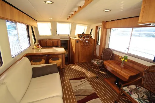 Slide: The Image of Mainship Trawler 2006 - 3