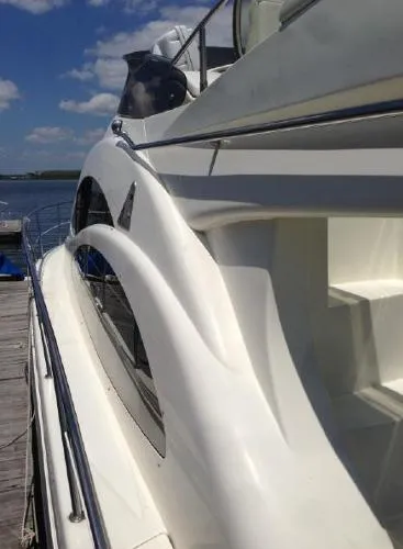 Slide: The Image of Azimut 42 Flybridge 42 2000 - 10