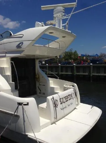 Slide: The Image of Azimut 42 Flybridge 42 2000 - 9