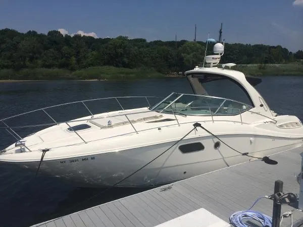 Slide: The Image of Sea Ray 350 Sundancer Axius 2010 - 1