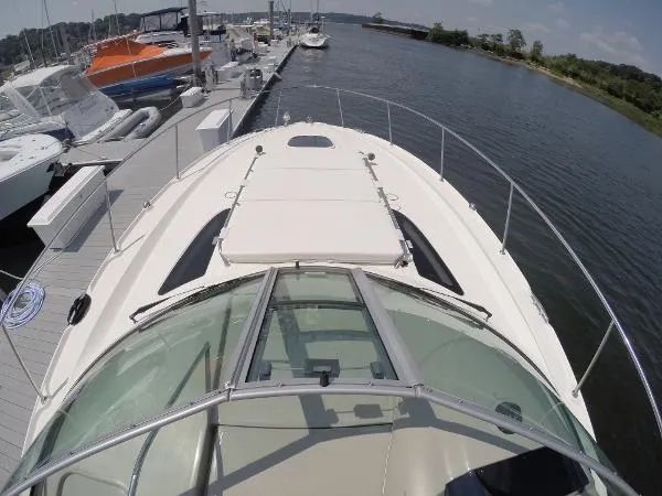 Slide: The Image of Sea Ray 350 Sundancer Axius 2010 - 4