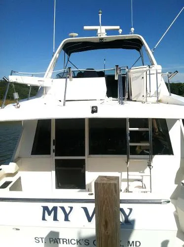Slide: The Image of Bayliner 4788 Pilot House Motoryacht 1998 - 7