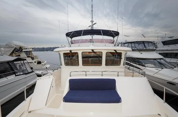 Slide: The Image of Selene 53 Ocean Trawler 2007 - 4
