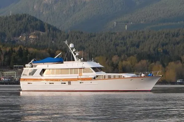 Slide: The Image of Monk McQueen 76 Flushdeck Motoryacht 1980 - 4