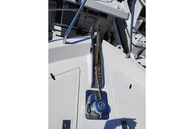 Slide: The Image of 1997 Symbol 50 Pilothouse yacht deck with anchor and winch system. - 9