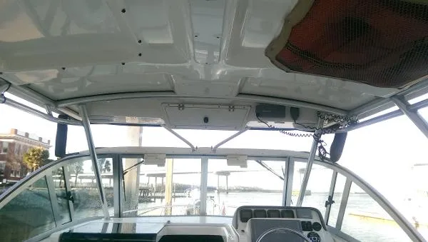 Slide: The Image of Pursuit 2870 Offshore 2007 - 6