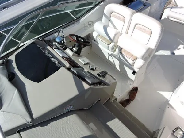 Slide: The Image of Sea Ray 350/370 Sundancer 2009 - 11