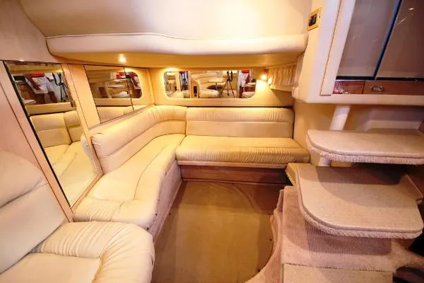 Slide: The Image of Sea Ray 380 Diesel 2000 - 3