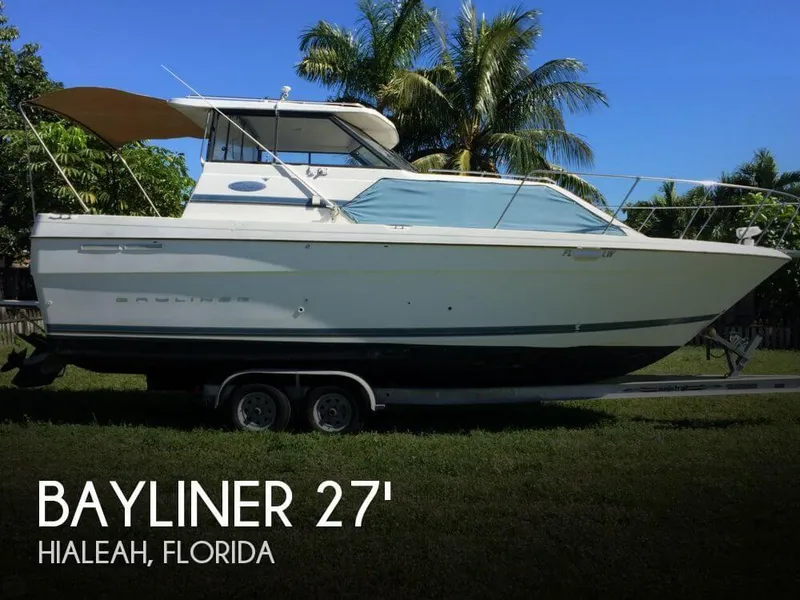 Slide: The Image of Bayliner 2859 Ciera Express 2001 - 0