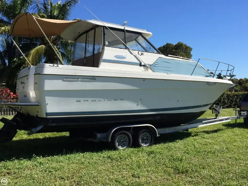 Slide: The Image of Bayliner 2859 Ciera Express 2001 - 10