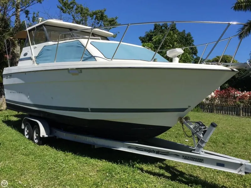 Slide: The Image of Bayliner 2859 Ciera Express 2001 - 6