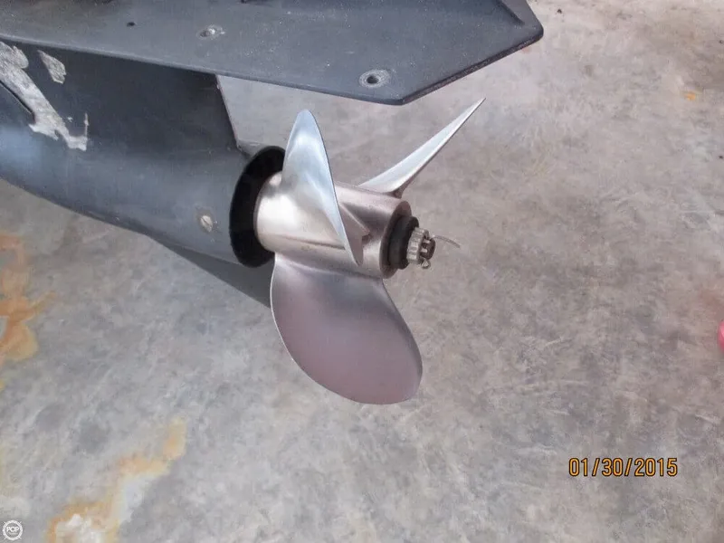 Slide: The Image of Full Throttle 18 1999 - 6