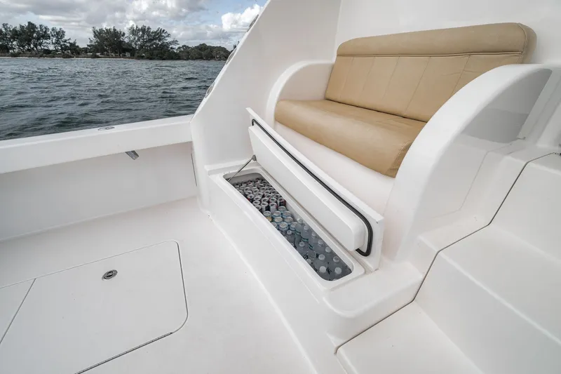 Slide: The Image of Viking 52 Sport Coupe 2015 - 24
