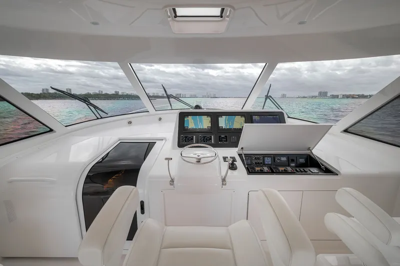 Slide: The Image of Viking 52 Sport Coupe 2015 - 41