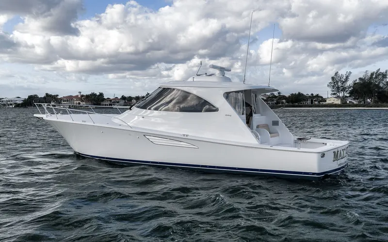 Slide: The Image of Viking 52 Sport Coupe 2015 - 9