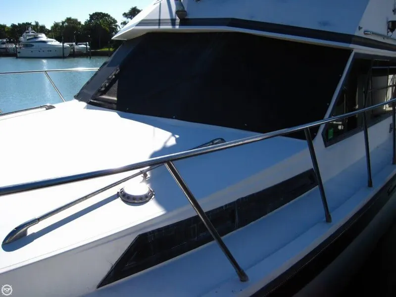 Slide: The Image of President 37 Motoryacht 1987 - 4
