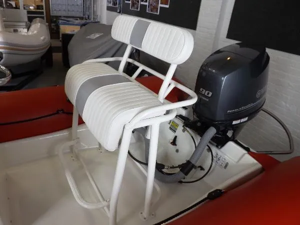 Slide: The Image of Zodiac Rec Pro 550 PVC 90hp In Stock 2015 - 7