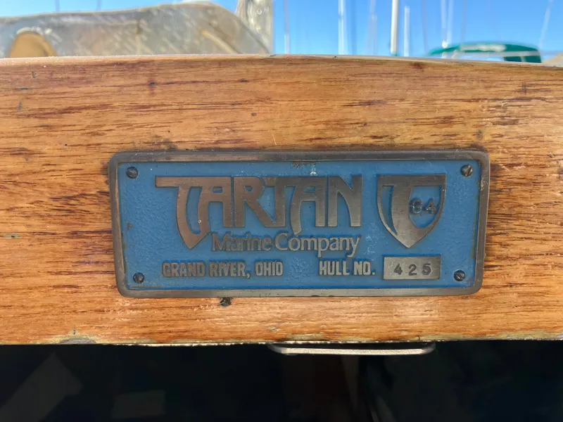 Slide: The Image of Tartan 34 Classic 1976 - 6