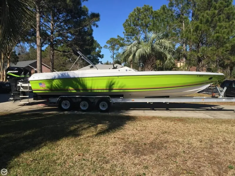 Slide: The Image of Chris-Craft 32 1985 - 11