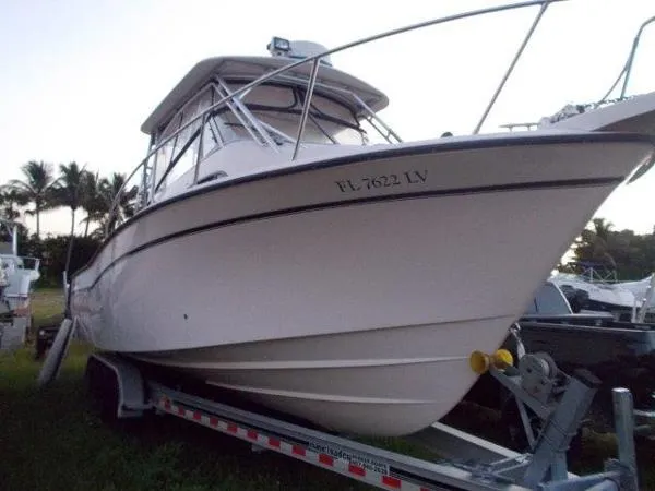 Slide: The Image of Grady-White Marlin 300 2002 - 1