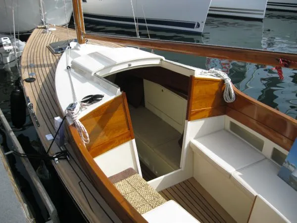 Slide: The Image of Herreshoff "Rozinante" Double Ended Canoe Yawl 1962 - 10