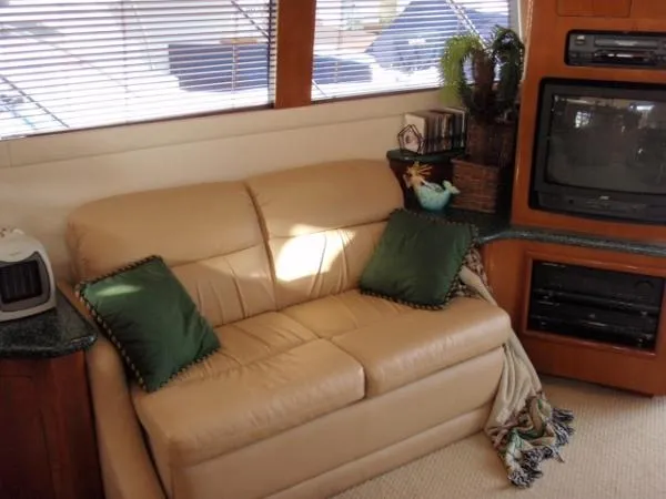 Slide: The Image of Carver Yachts 450 Voyager 2000 - 5