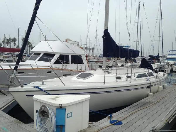 Slide: The Image of Catalina 36 MkII 1998 - 0