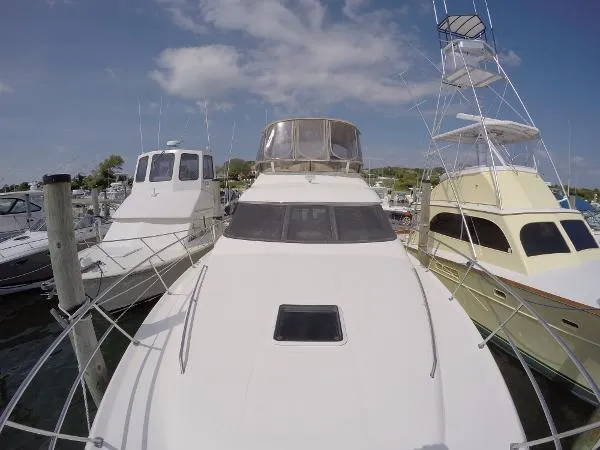 Slide: The Image of Sea Ray 400 Sedan Bridge 2000 - 11