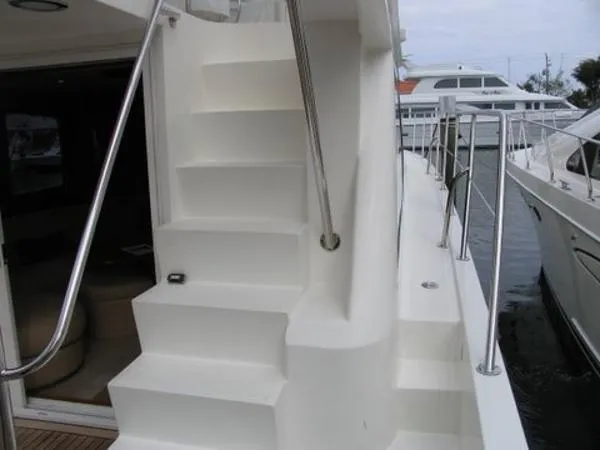 Slide: The Image of Ocean Alexander 52 Sedan 2006 - 10