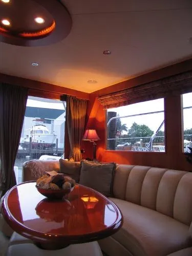 Slide: The Image of Ocean Alexander 52 Sedan 2006 - 3