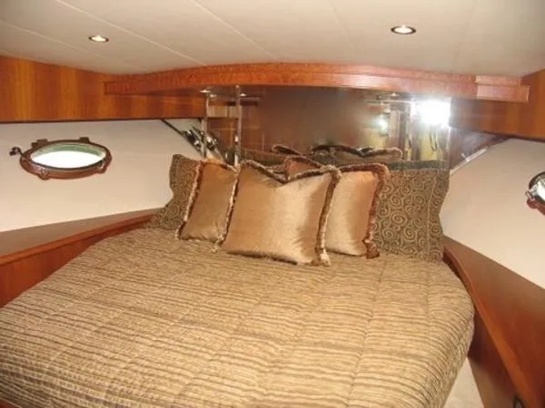 Slide: The Image of Ocean Alexander 52 Sedan 2006 - 4
