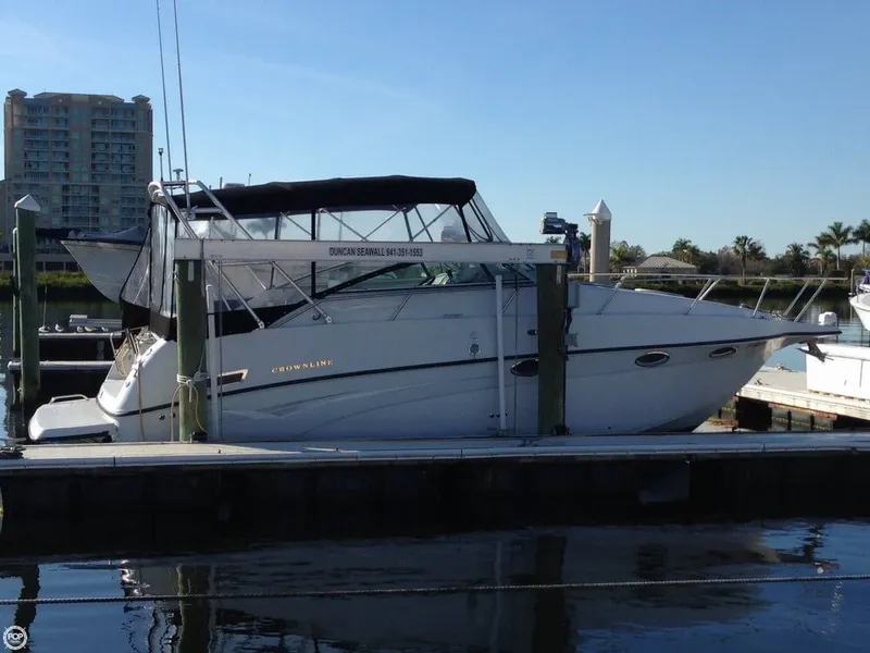 Slide: The Image of Crownline Boats 290 CR 2002 - 1
