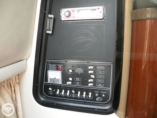 Slide: The Image of Crownline Boats 290 CR 2002 - 10