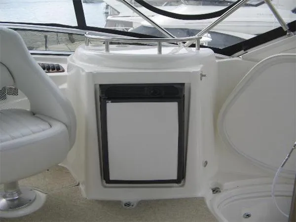 Slide: The Image of Meridian 391 Sedan 2006 - 10