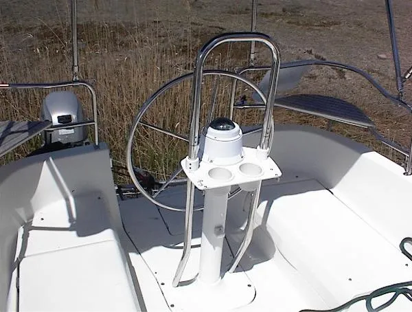 Slide: The Image of Hunter 25 2005 - 6