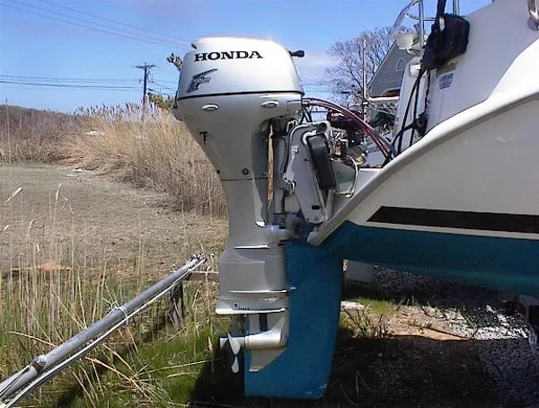 Slide: The Image of Hunter 25 2005 - 8