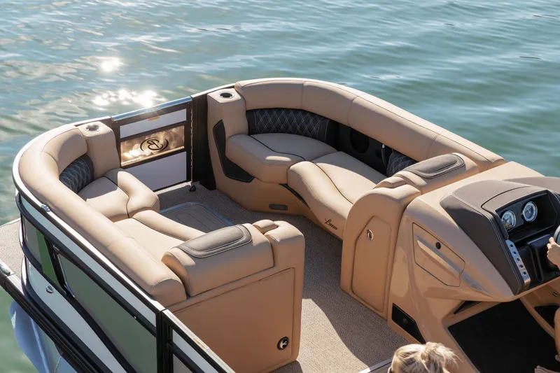 Slide: The Image of Barletta Lusso 23 U 2026 - 2