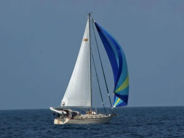 Slide: The Image of Island Packet 440 2006 - 0