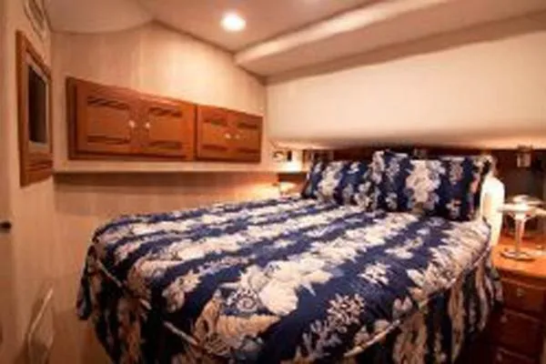 Slide: The Image of Cabo Flybridge 2005 - 10