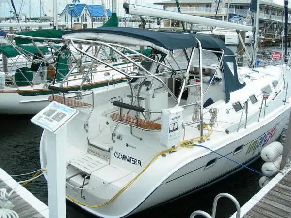 Slide: The Image of Hunter 41AC 2007 - 7