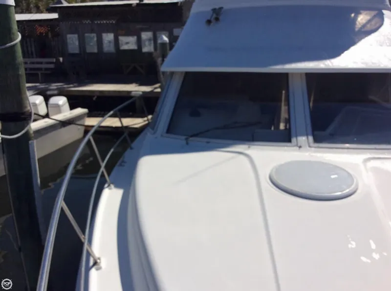 Slide: The Image of Cruisers 3585 Flybridge 1999 - 1