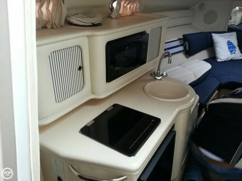 Slide: The Image of Sea Ray 260 Sundancer 2000 - 3