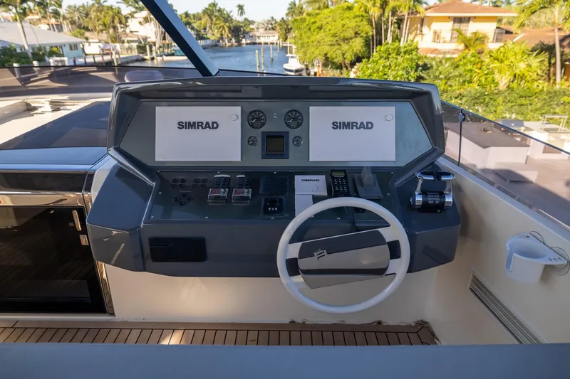 Slide: The Image of Helm station of 2021 Ferretti Yachts 920 with Simrad navigation system. - 34