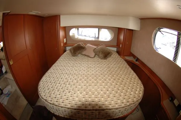Slide: The Image of Silverton 39 Motoryacht 2004 - 6