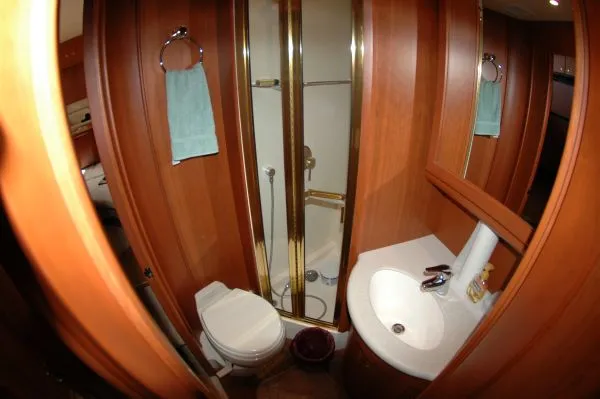 Slide: The Image of Silverton 39 Motoryacht 2004 - 7