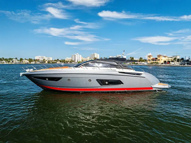 Slide: The Image of Azimut Atlantis 48 2013 - 32
