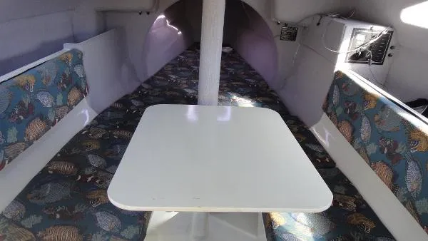 Slide: The Image of Corsair 28 Center Cockpit 2006 - 6