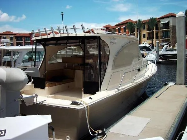 Slide: The Image of Mainship Pilot 34 Sedan Hardtop RR 2004 - 11